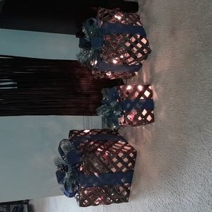 🌺3 LIGHTED WOVEN GIFTS Ensemble